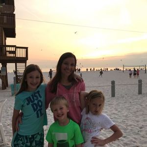 Meet your Posher, Kayla